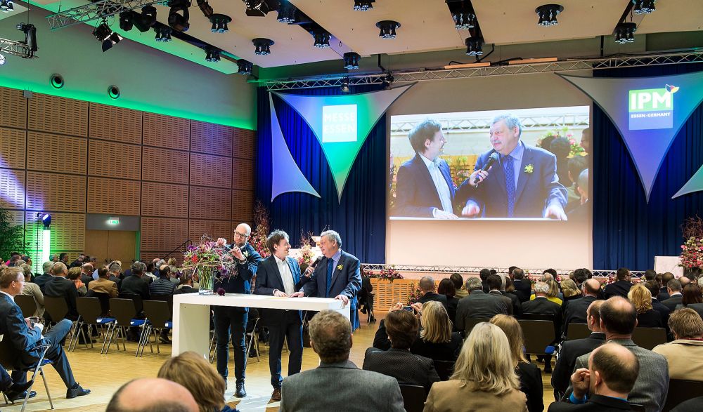 FDF Praesident Helmuth Prinz und Marcel Schulz bei der Eroeffnung der IPM ESSEN 20169